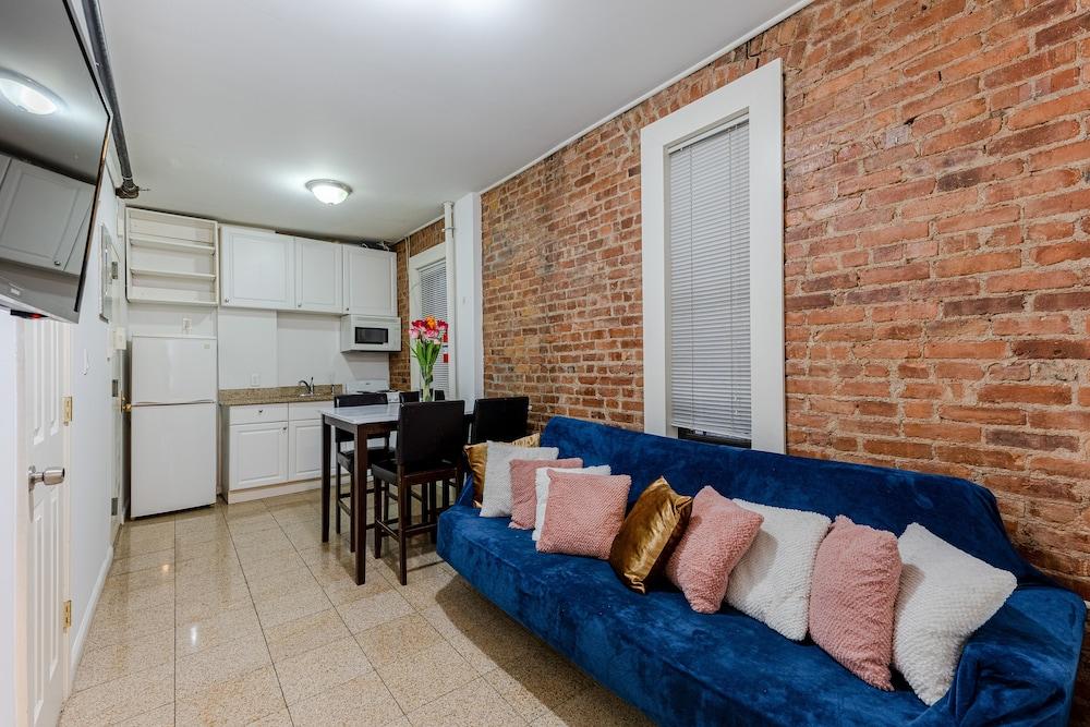 110th Boutique Hotel photo 28