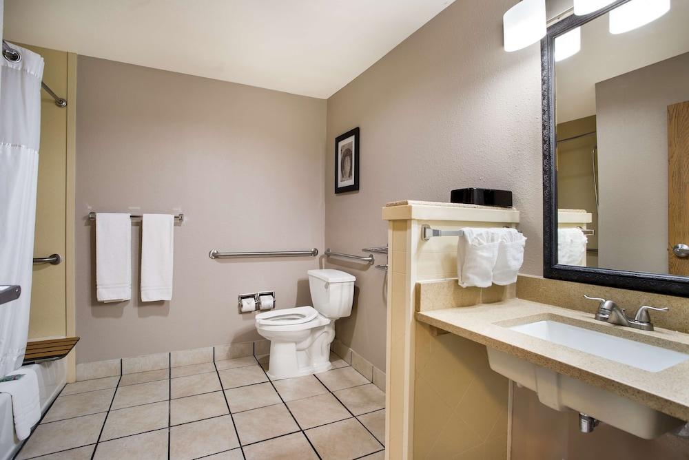 Best Western Gallup West photo 24