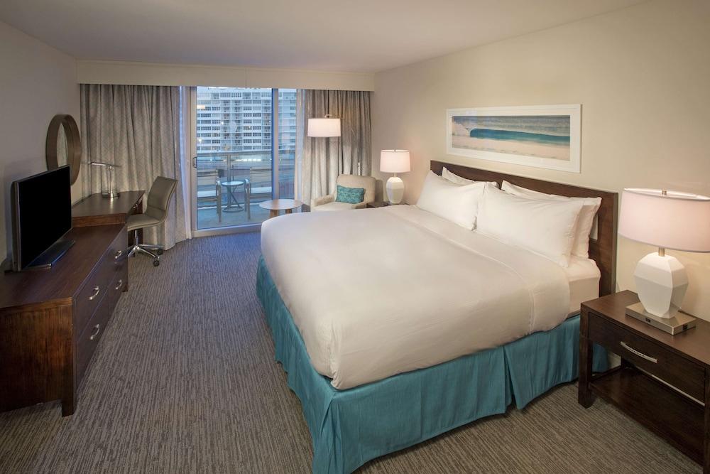 Doubletree Resort by Hilton Hollywood Beach photo 12
