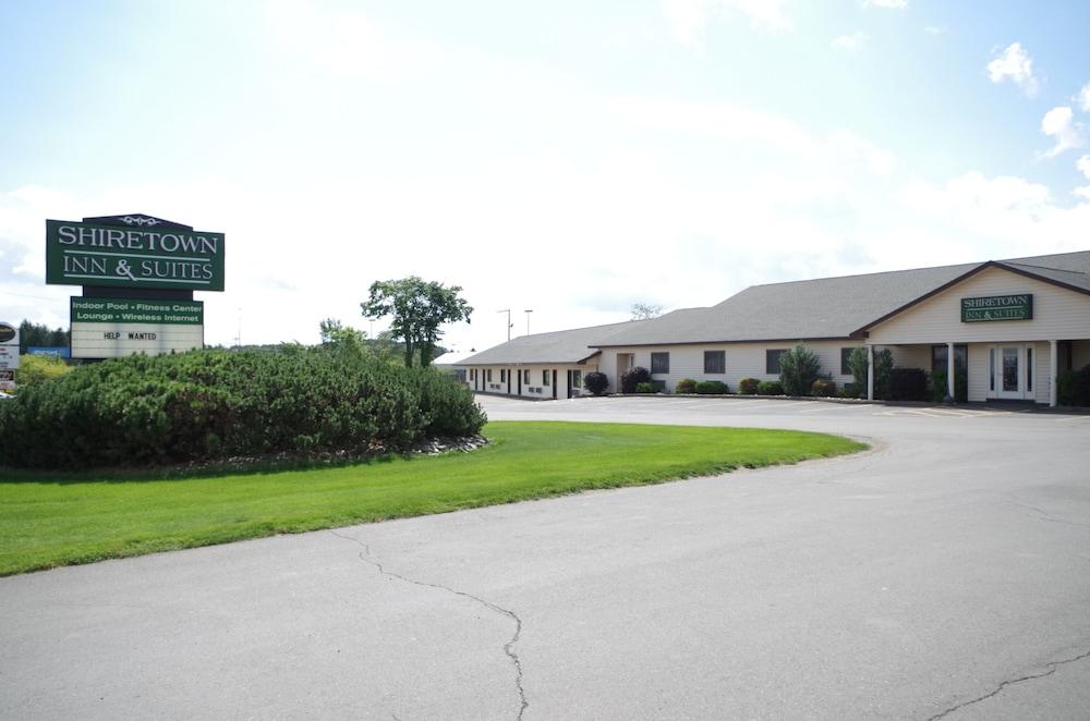 Shiretown Inn & Suites photo 1