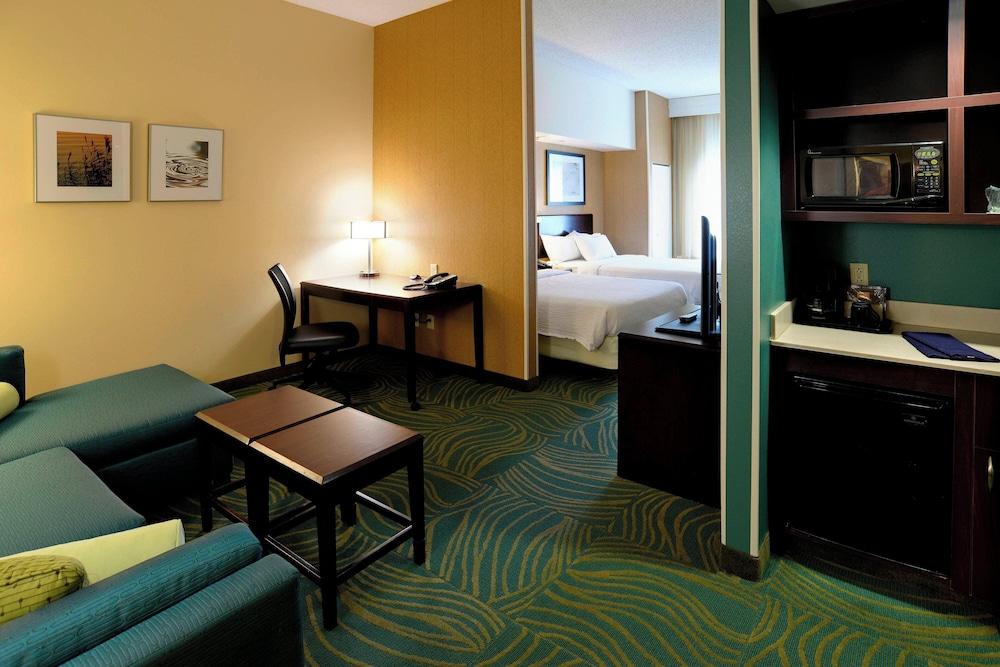 SpringHill Suites by Marriott Terre Haute photo 17