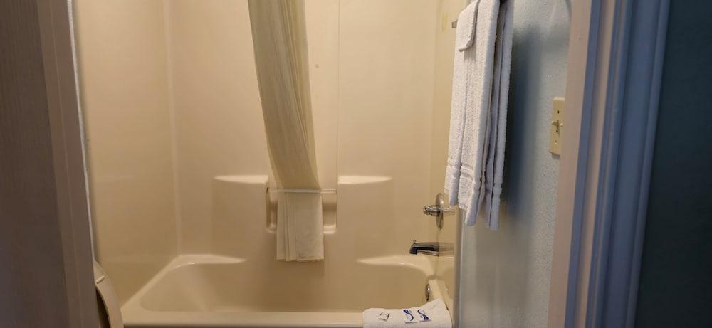 Texas Inn and Suites RGV photo 3