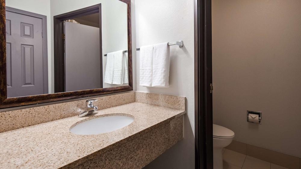 West Valley Inn photo 29