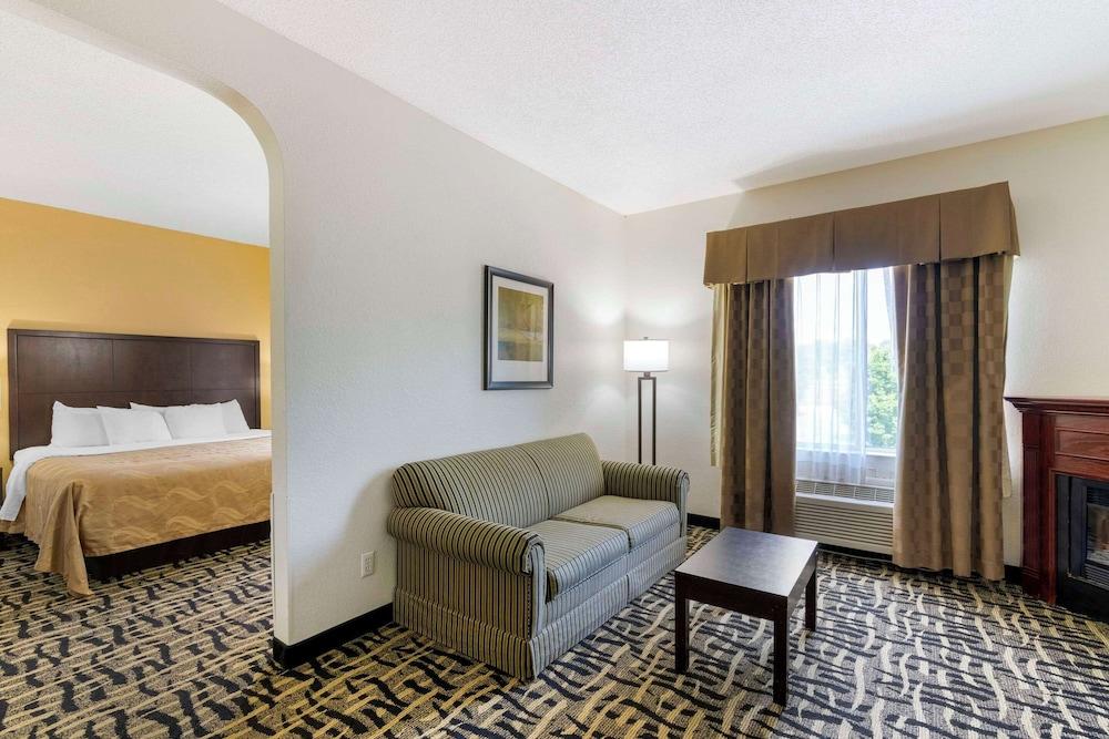 Spark by Hilton La Grange photo 17