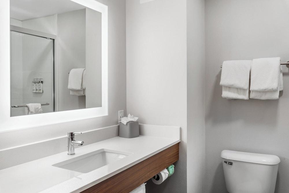 Holiday Inn Express & Suites Maumelle - Little Rock NW by IHG photo 28