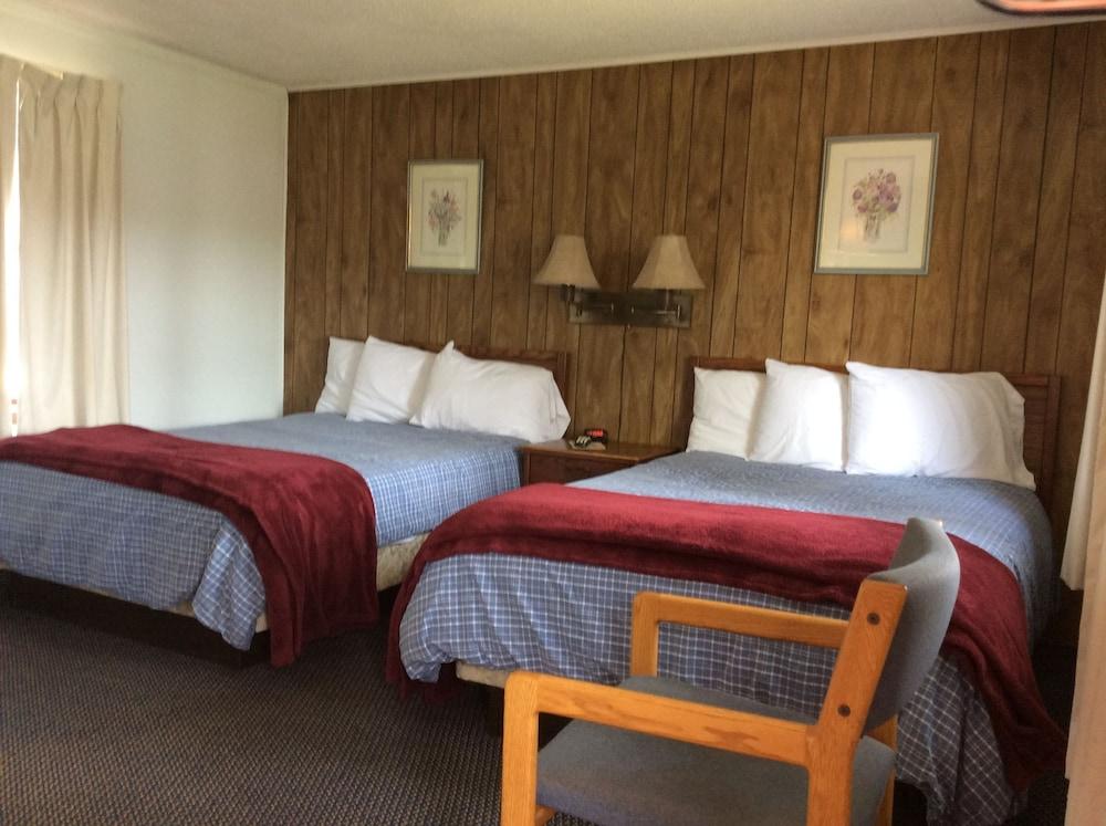 Pullman Motel photo 2