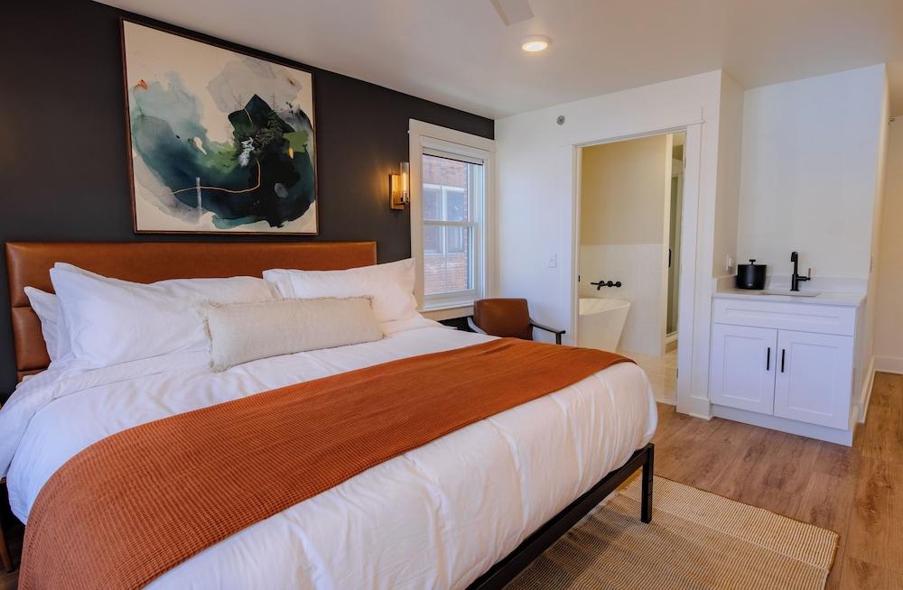 The 1850 Hotel photo 19