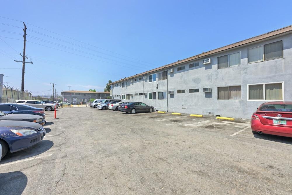 Studio Lodge Hotel photo 6