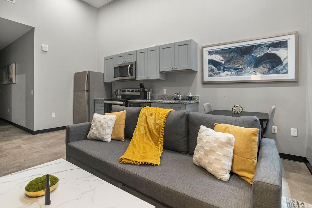 CozySuites - Press House photo 72