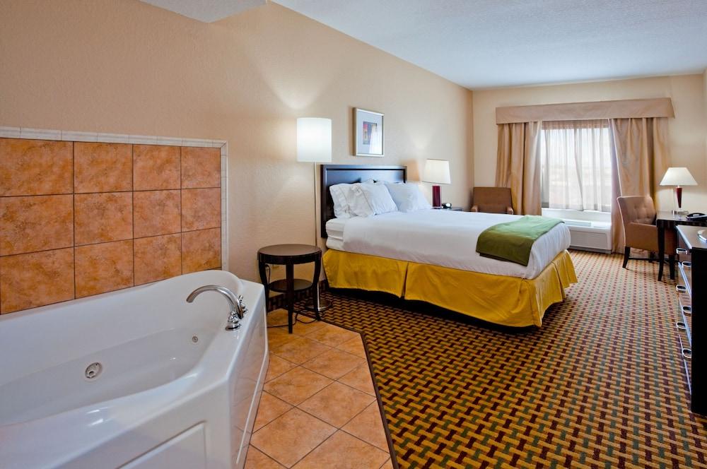 Holiday Inn Express Hotel & Suites Ocoee East by IHG photo 13