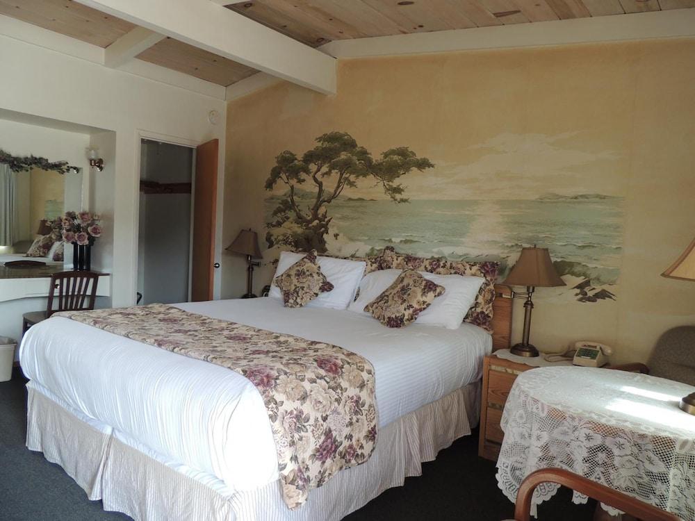 Sundown Inn photo 3
