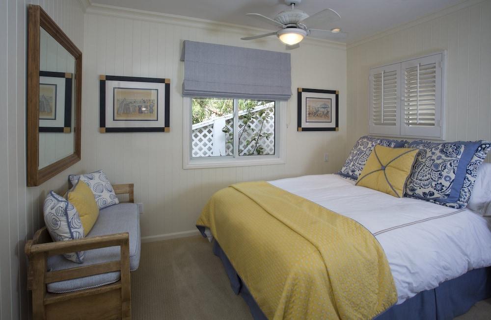 Sunset Cove Villas in Laguna Beach photo 89