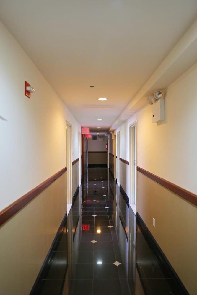 Phoenix Hotel photo 27
