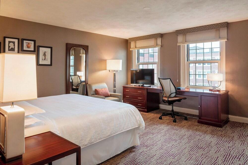 Sheraton Commander Hotel photo 44
