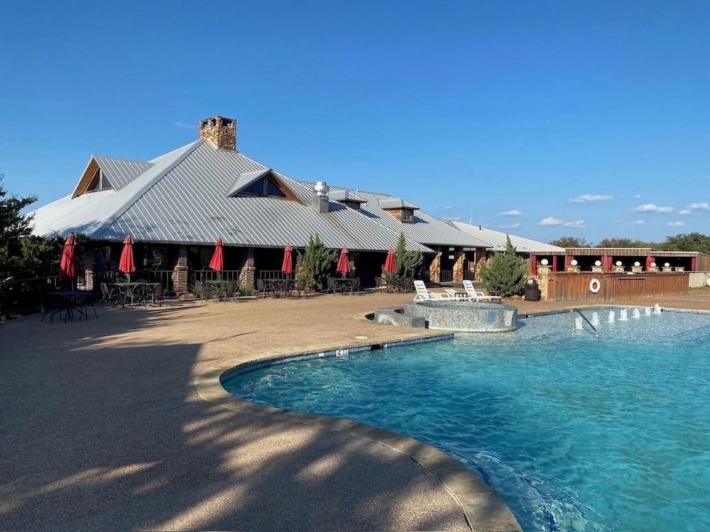 Sundance Club Resort and Spa photo 26
