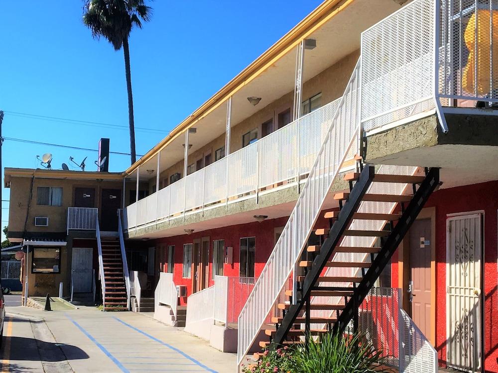 4 Star Motel photo 27