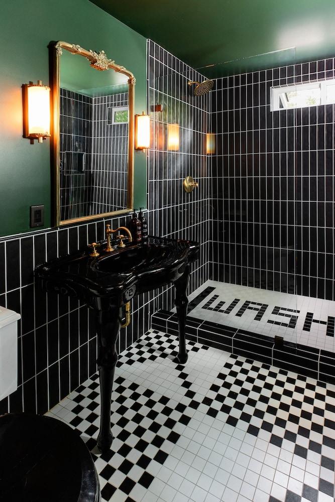 N+P Boutique Lodge photo 41