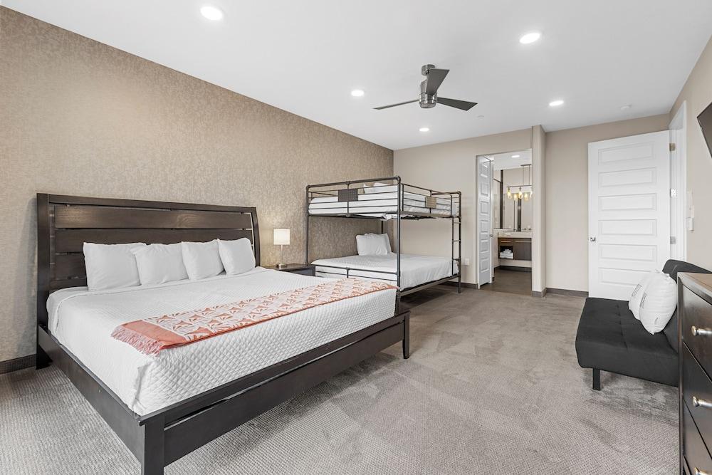 Vacation Rentals at Sand Hollow Resort photo 19