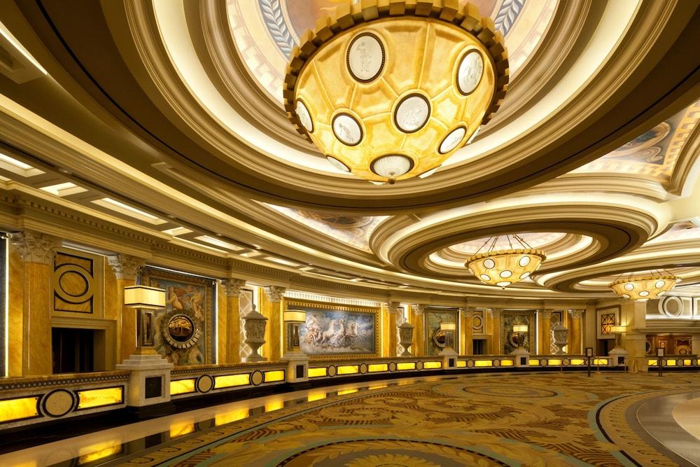 Caesars Palace photo 4