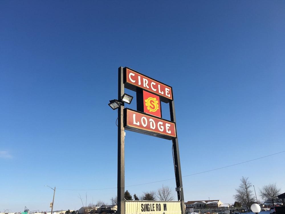 Circle S Lodge photo 27