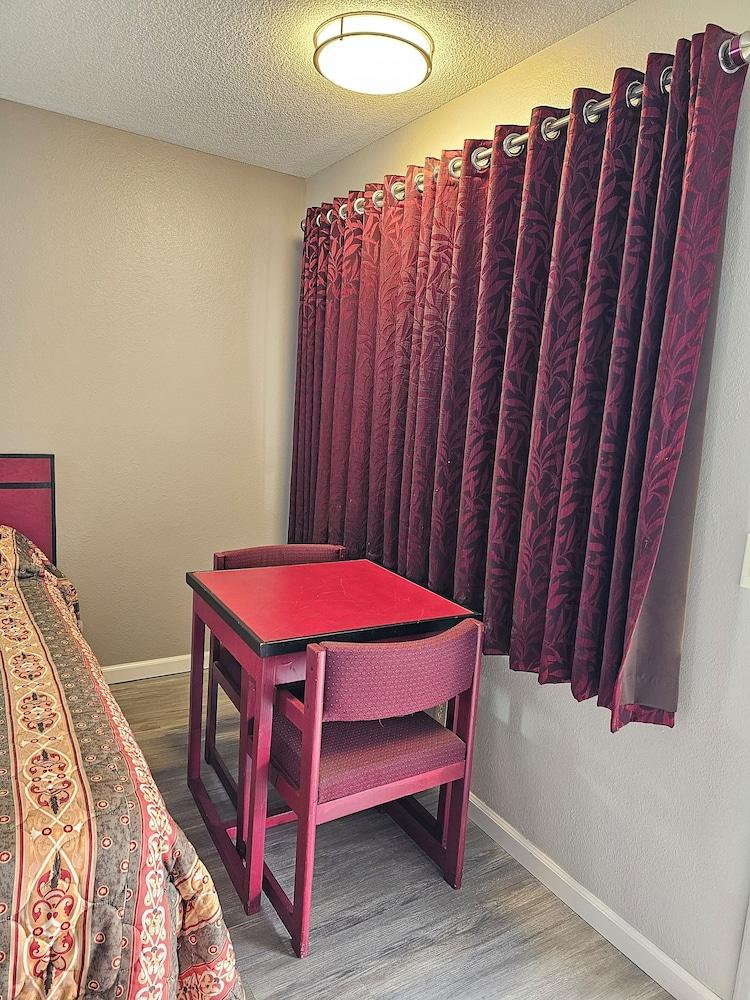 Travel Inn photo 7