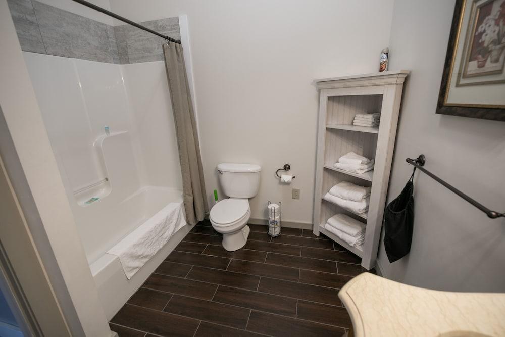 Nauvoo Temple House Hotel photo 71