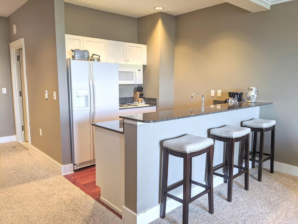 Village Suites Bay Harbor photo 59
