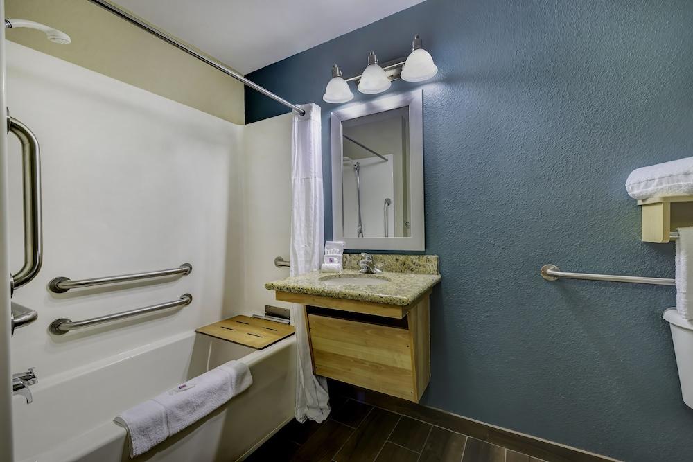 Studio 6 Lenexa, KS - Overland Park photo 18