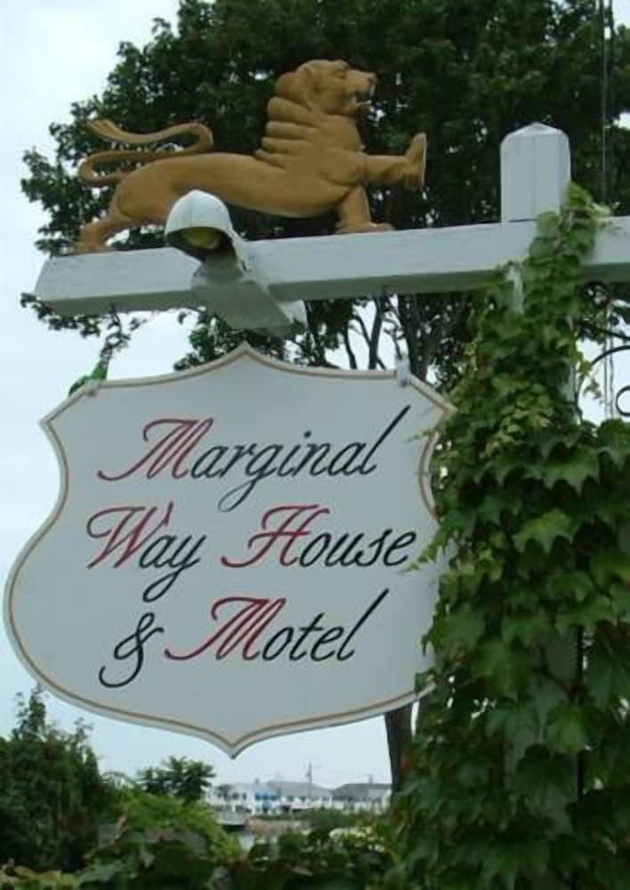 Marginal Way House Hotel photo 51