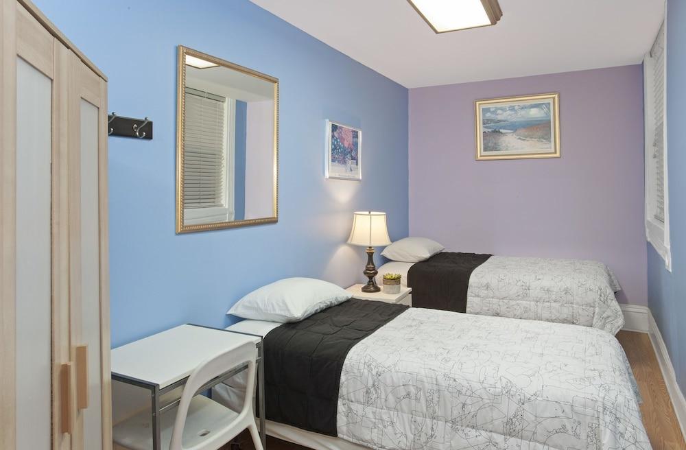Chicago Parthenon Hostel photo 43
