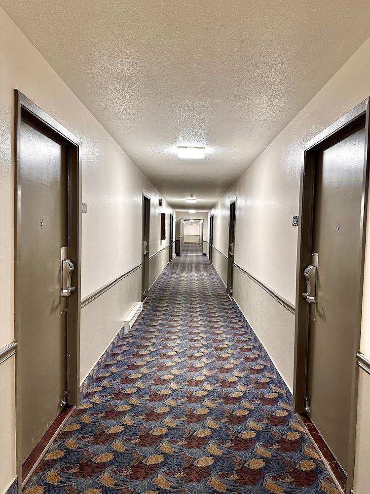 Travel Inn photo 17