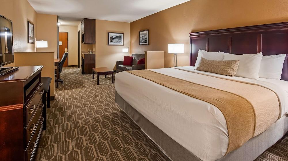 Best Western Granbury Inn & Suites photo 31