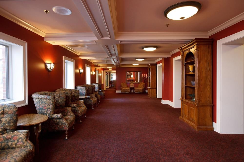 Bertram Inn at Glenmoor photo 29
