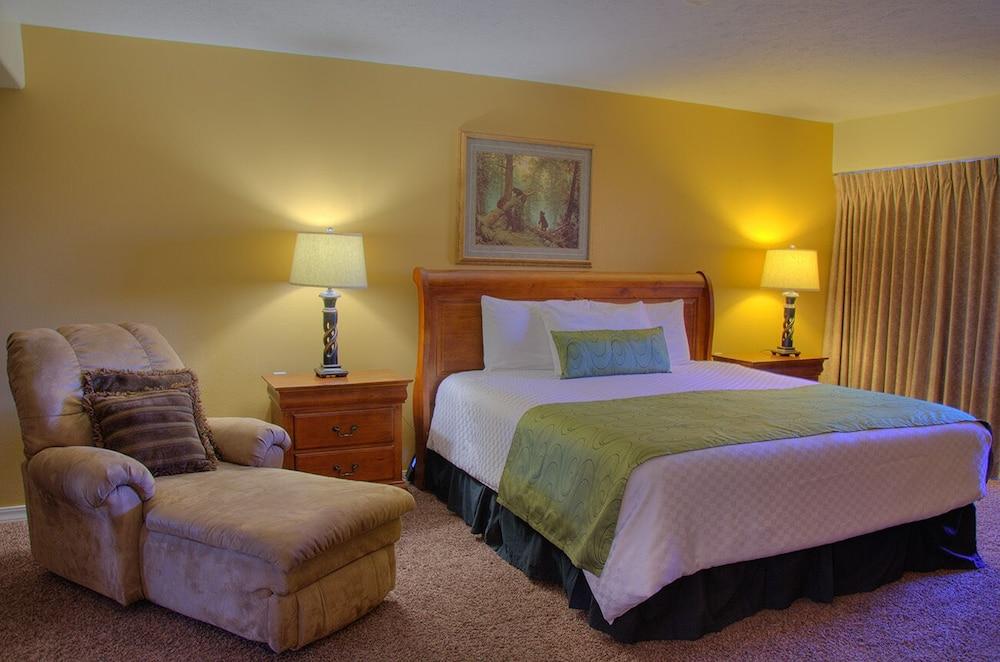 Fairmont Hot Springs Resort photo 27