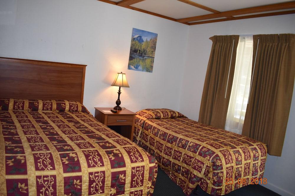 White Chief Mountain Lodge photo 7