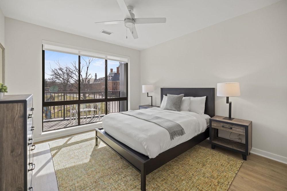 Placemakr Cathedral Heights photo 5