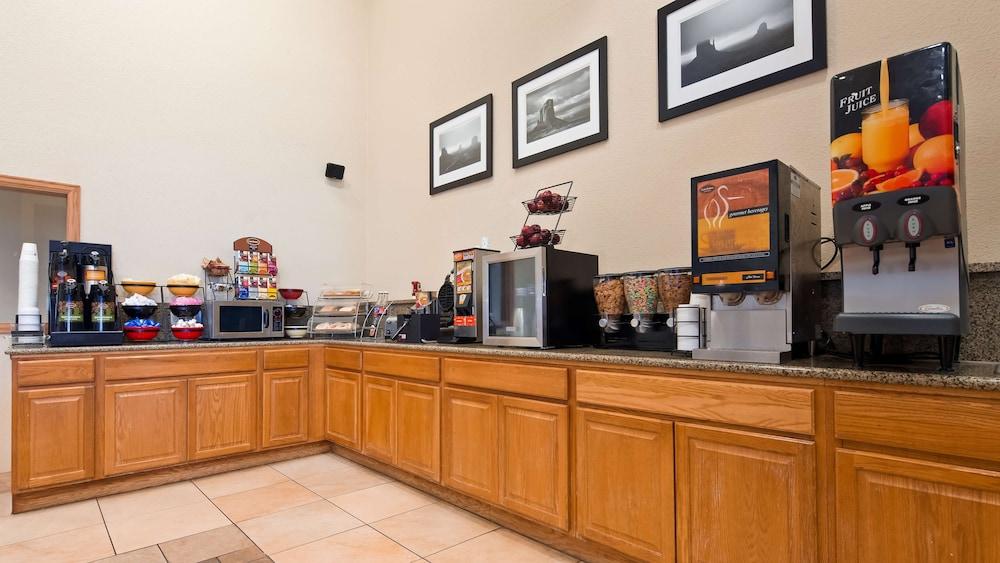 Best Western Rambler photo 51