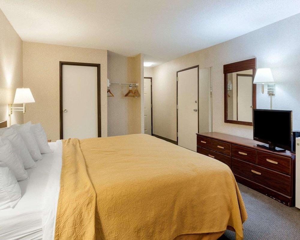 Quality Inn Robinsonville photo 3