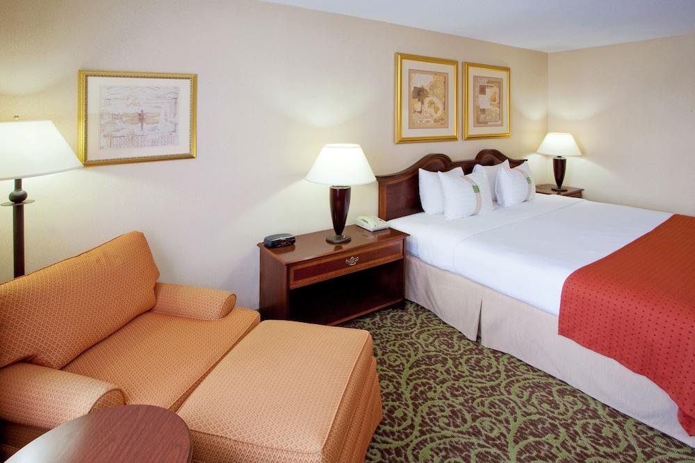 Holiday Inn Chantilly-Dulles Expo Center by IHG photo 16
