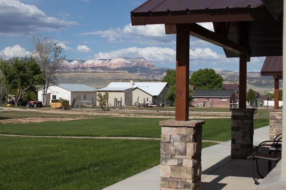 Bybee's Steppingstone Motel photo 51