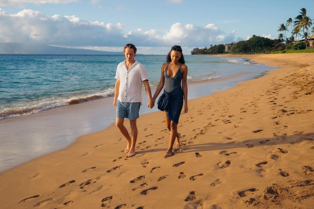 Royal Lahaina Bungalows & Spa photo 7