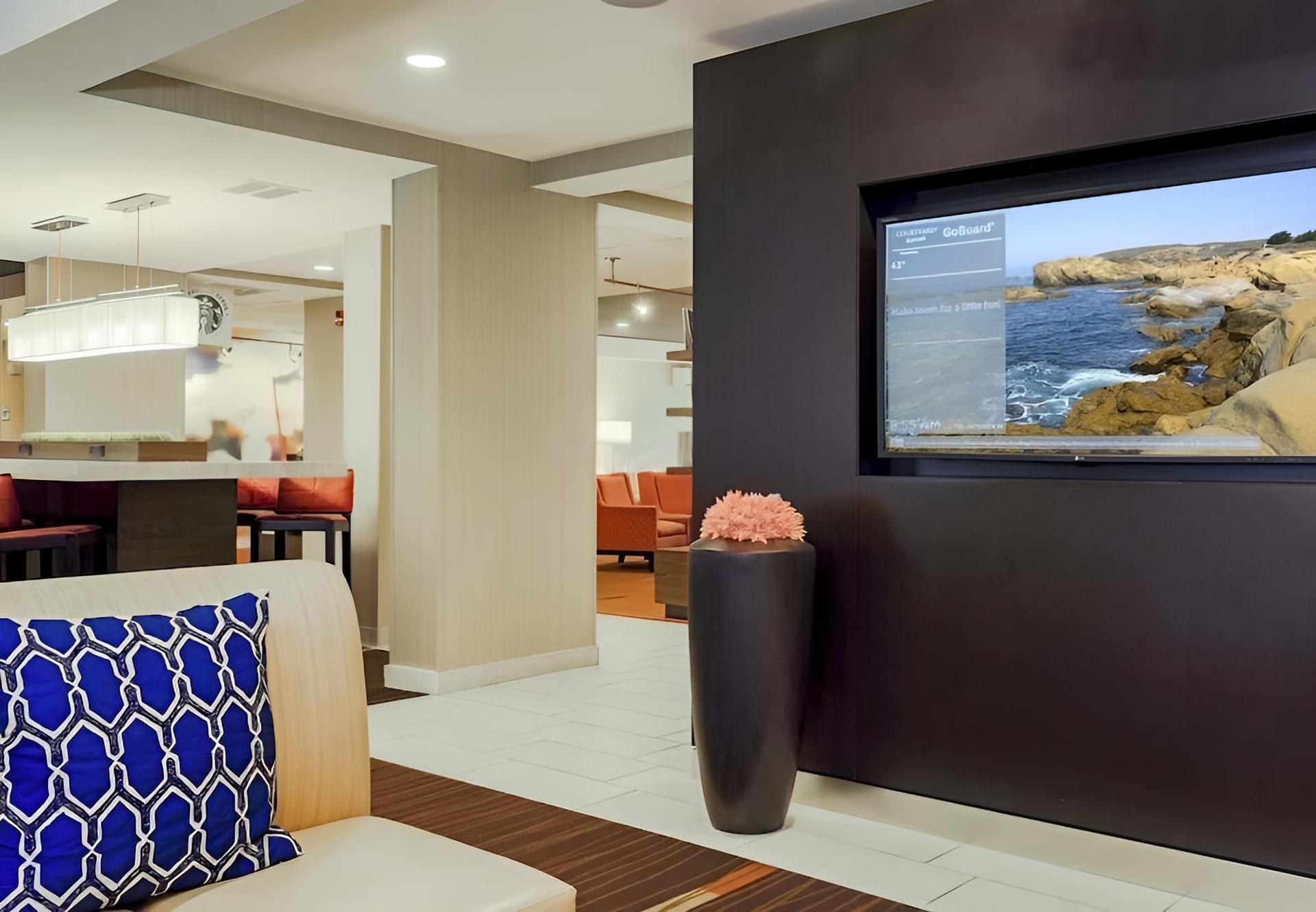 Radisson Hotel Houston Intercontinental Airport North photo 2