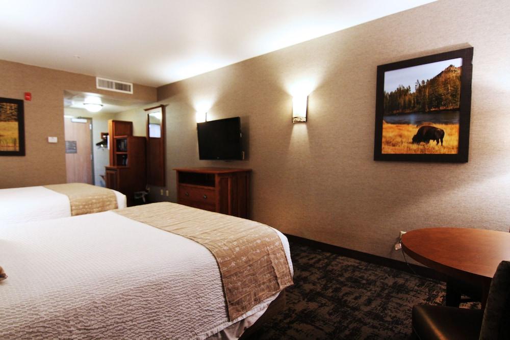 Casper C'mon Inn Hotel & Suites photo 26