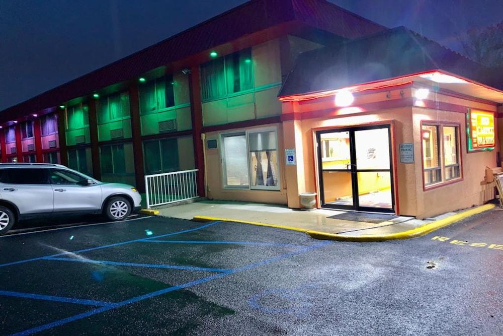 Red Carpet Inn & Suites Lima photo 44