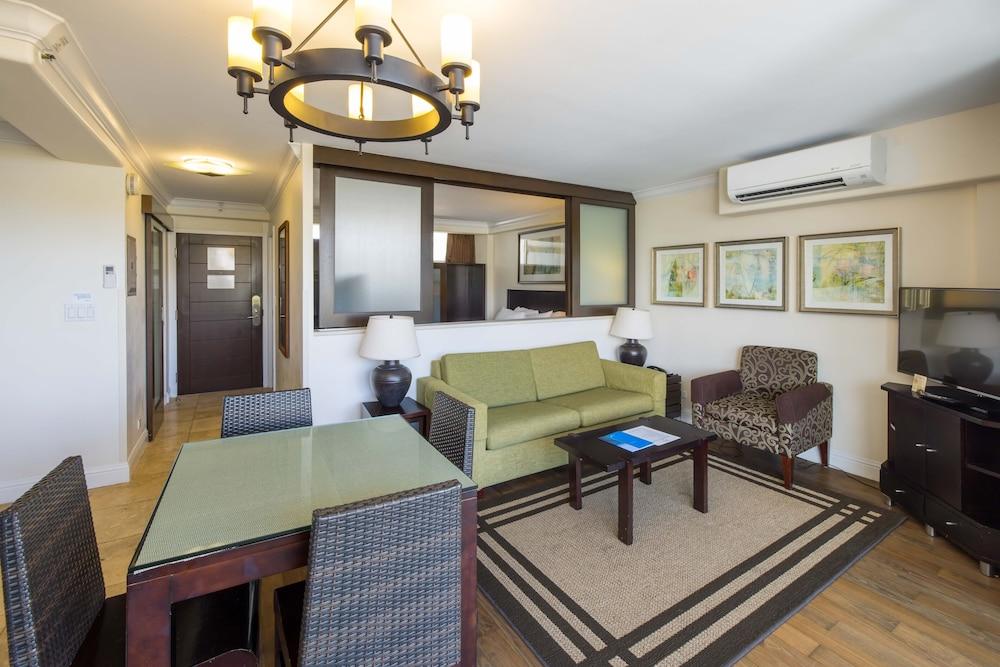 Regency on Beachwalk Waikiki by OUTRIGGER photo 77