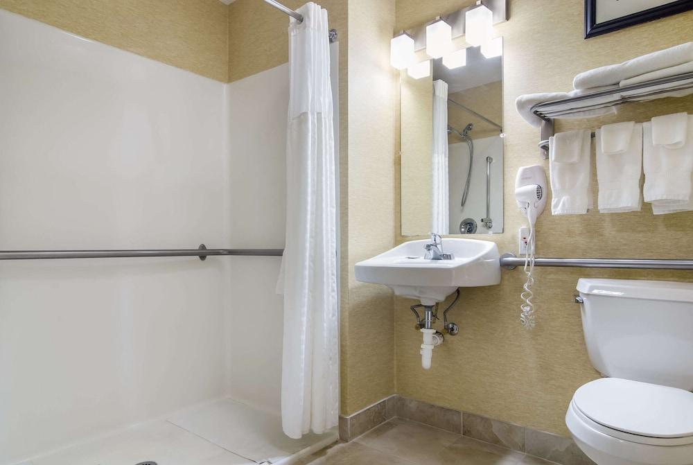 Quality Inn Goodland I-70 photo 29
