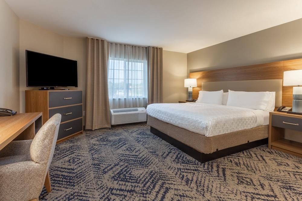 Candlewood Suites O Fallon by IHG photo 2