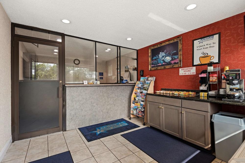 Americas Best Value Inn Laurel photo 2