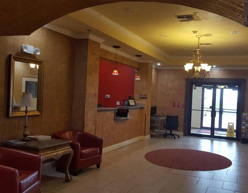 Reddy Hotel photo 2