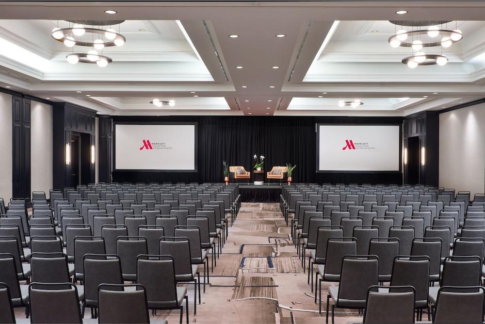 Austin Marriott South photo 58
